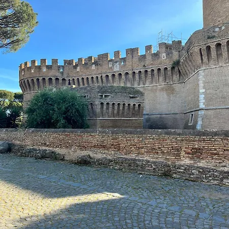 Airport Fco, - Livio's * Ostia Antica